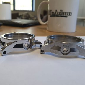 Polished watch case